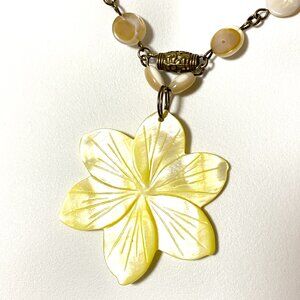 Light Yellow Mother of Pearl Flower Pendant Bronze Link Necklace